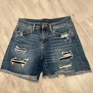 Judy Blue Size Medium Jean Shorts